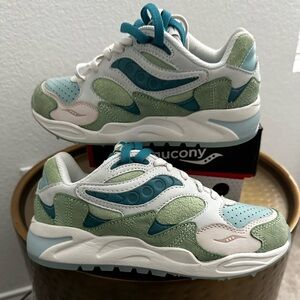 Saucony Marsh Grid Shadow 2
